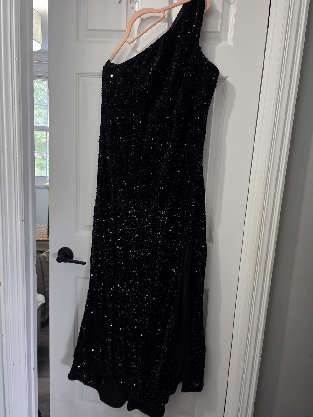 One-Shoulder Black Sequin Evening Dress